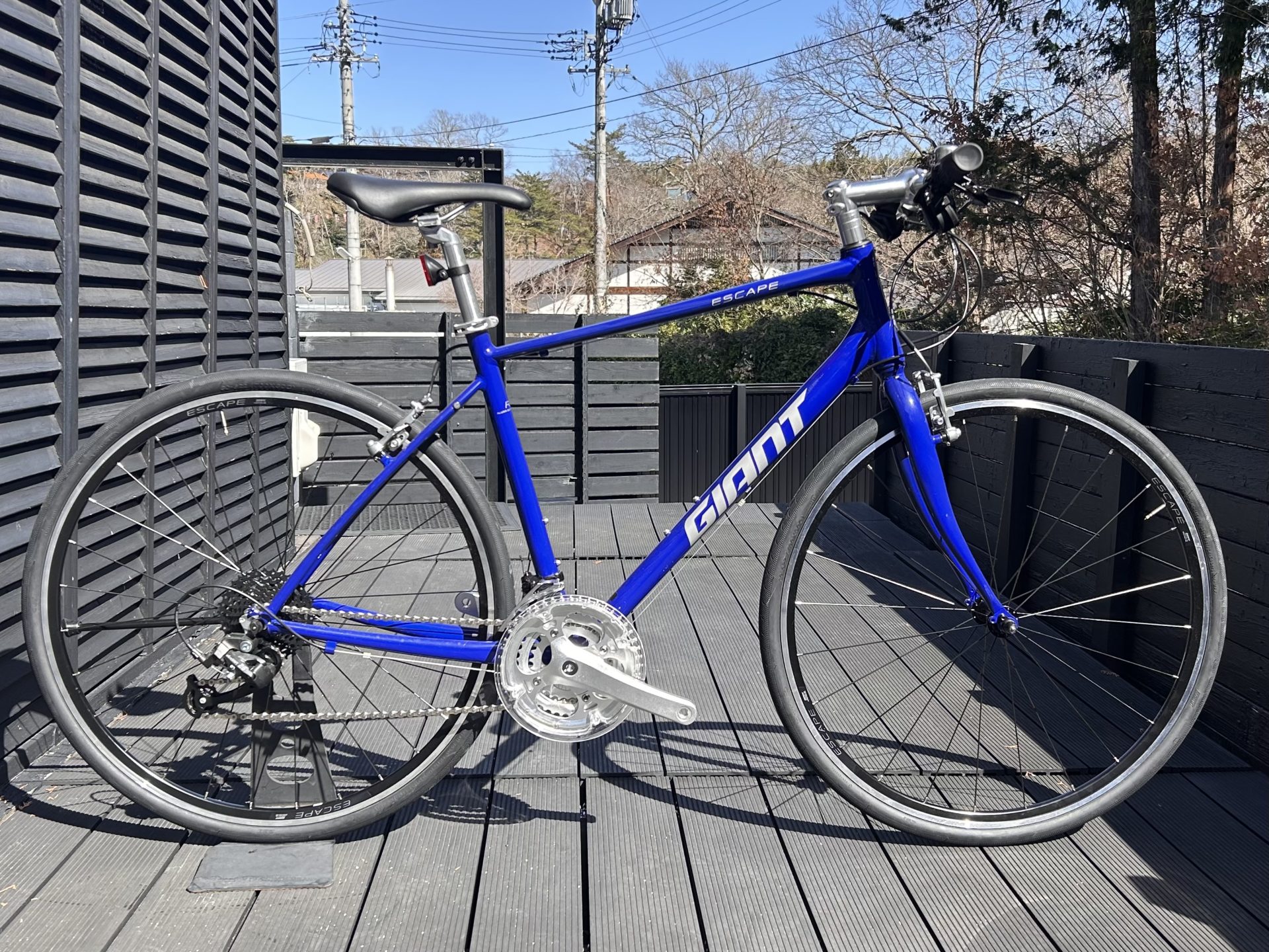 通勤通学におすすめ「クロスバイク」ジャイアント / エスケープ　R3 MS LTD  /長野県/飯田市／スポーツバイク自転車店